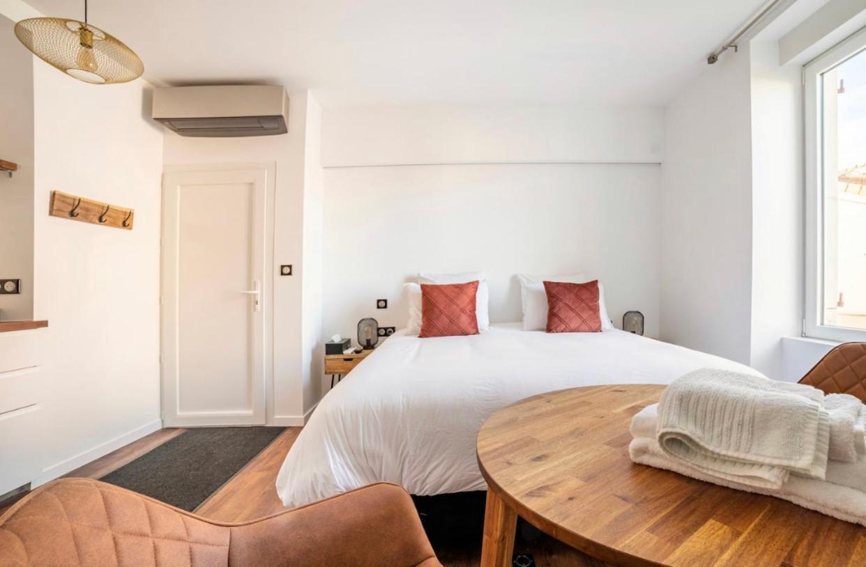 Apartmán Parenthese Roanne Pierre Depierre Exteriér fotografie